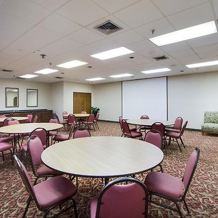 Fairbridge Inn Express Dundee Уинтър Хевън Екстериор снимка