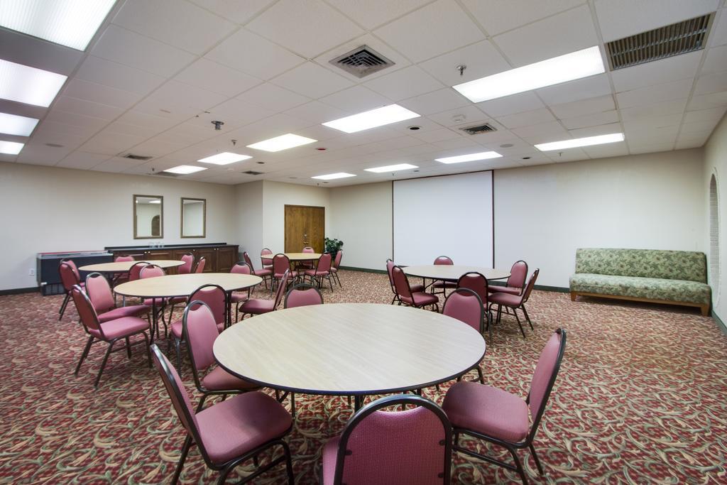Fairbridge Inn Express Dundee Уинтър Хевън Екстериор снимка